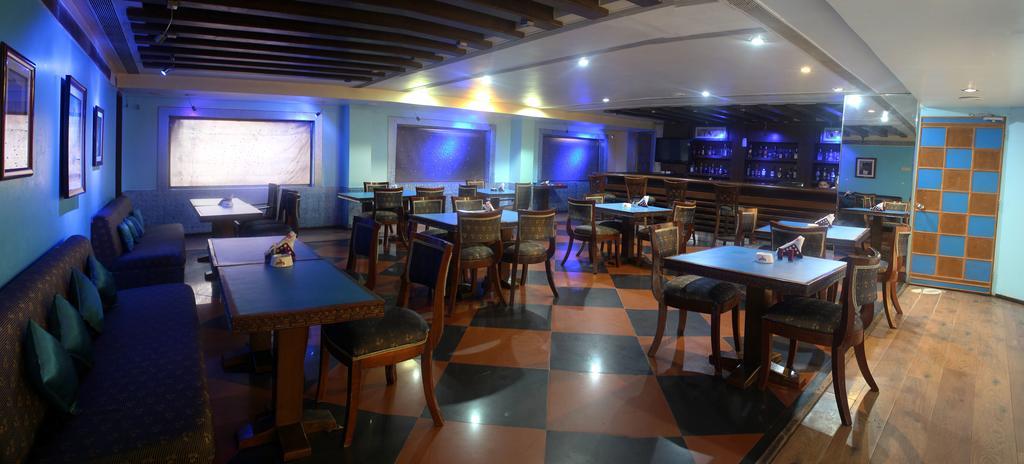Hotel Grand International Raipur  ภายนอก รูปภาพ
