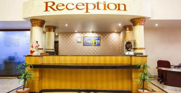 Hotel Grand International Raipur  ภายนอก รูปภาพ