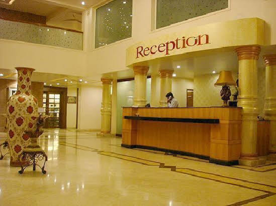Hotel Grand International Raipur  ภายนอก รูปภาพ