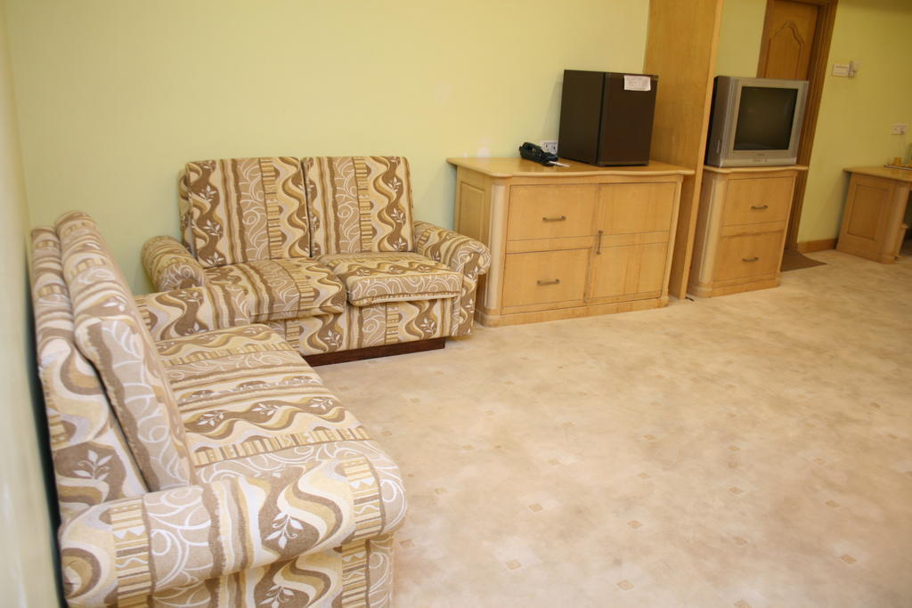 Hotel Grand International Raipur  ภายนอก รูปภาพ